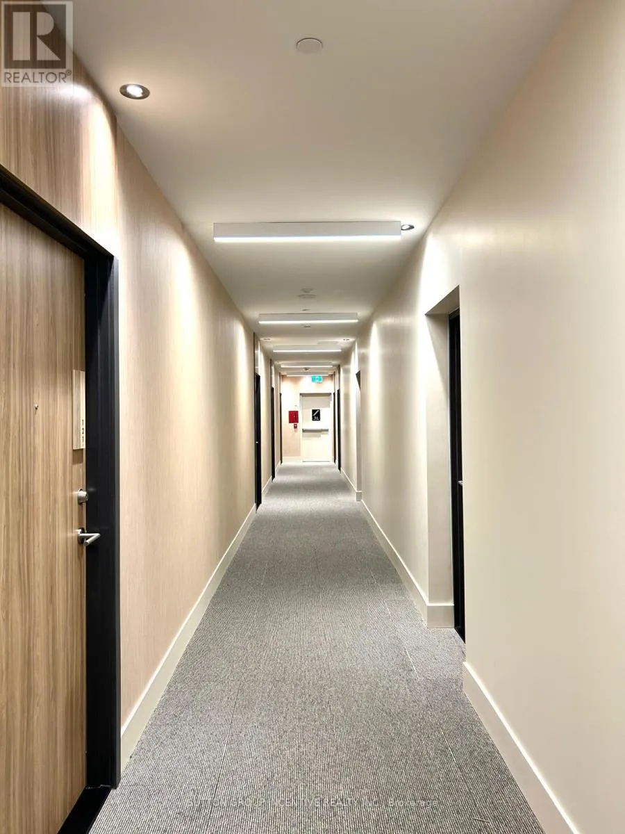 Apartment for rent: 126 - 11 Maryport Avenue, Toronto, Ontario M3M 0E2