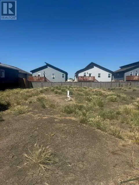 126, 11850 84 Avenue, Grande Prairie, Alberta T8W 0M4