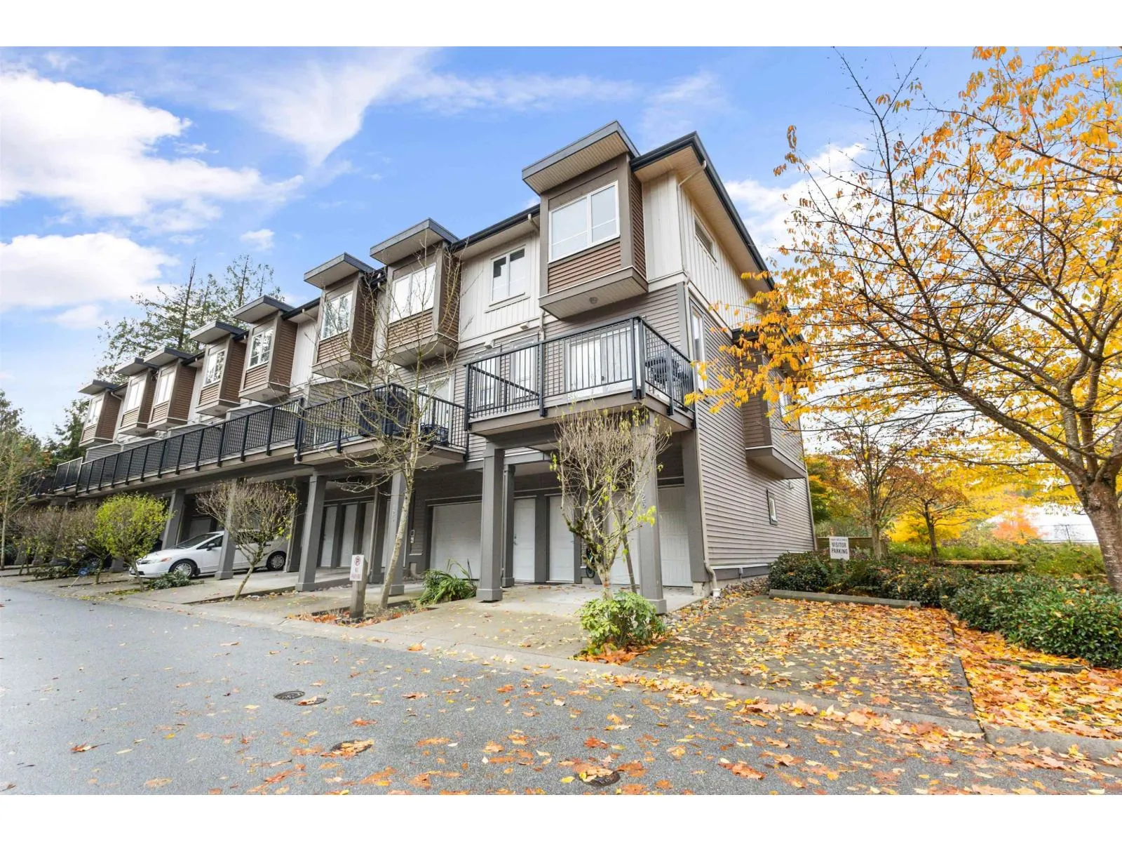 Row / Townhouse for rent: 126 5888 144 Street, Surrey, British Columbia V3X 0G8