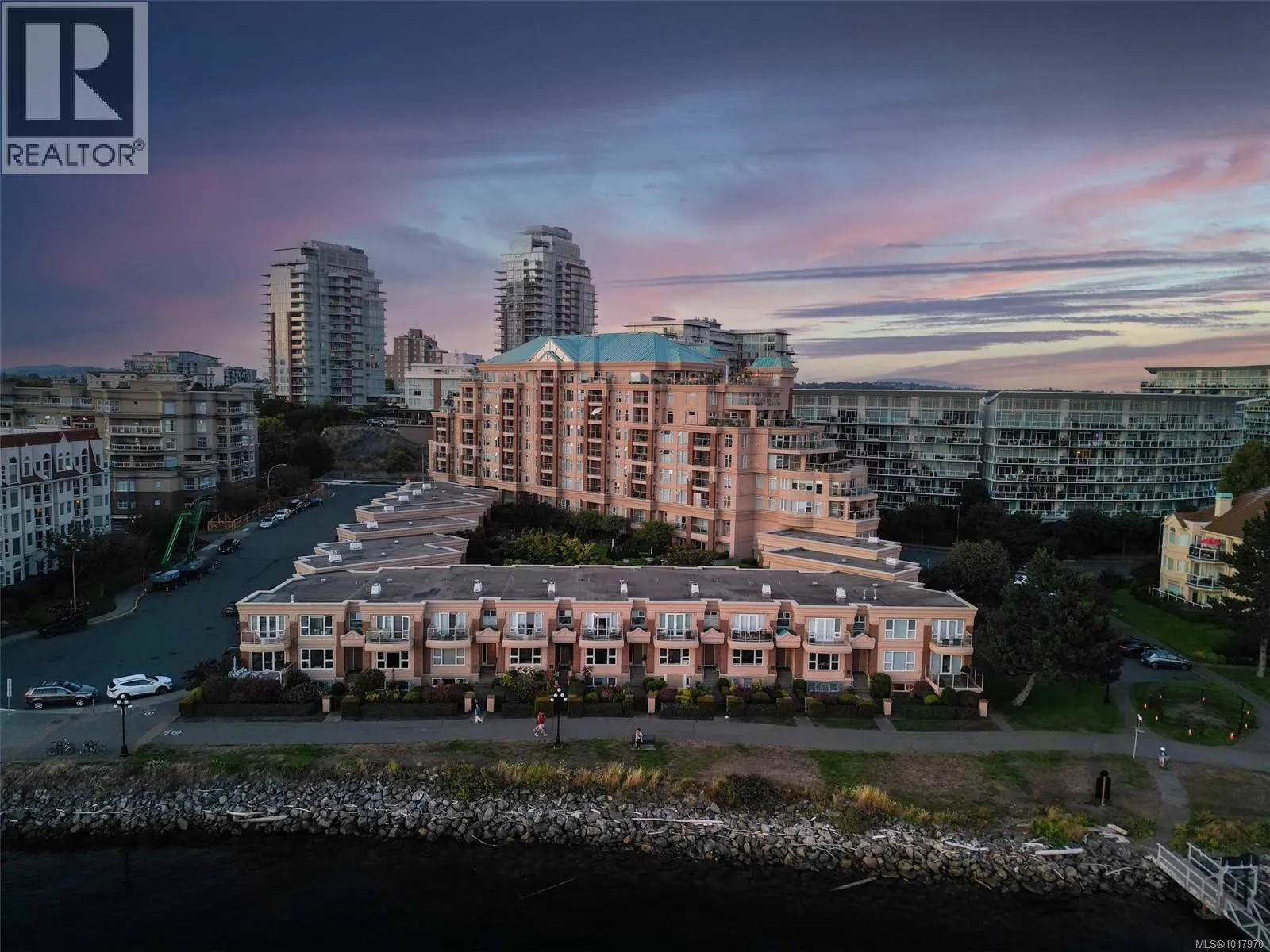 Row / Townhouse for rent: 126 75 Songhees Rd, Victoria, British Columbia V9A 7M5