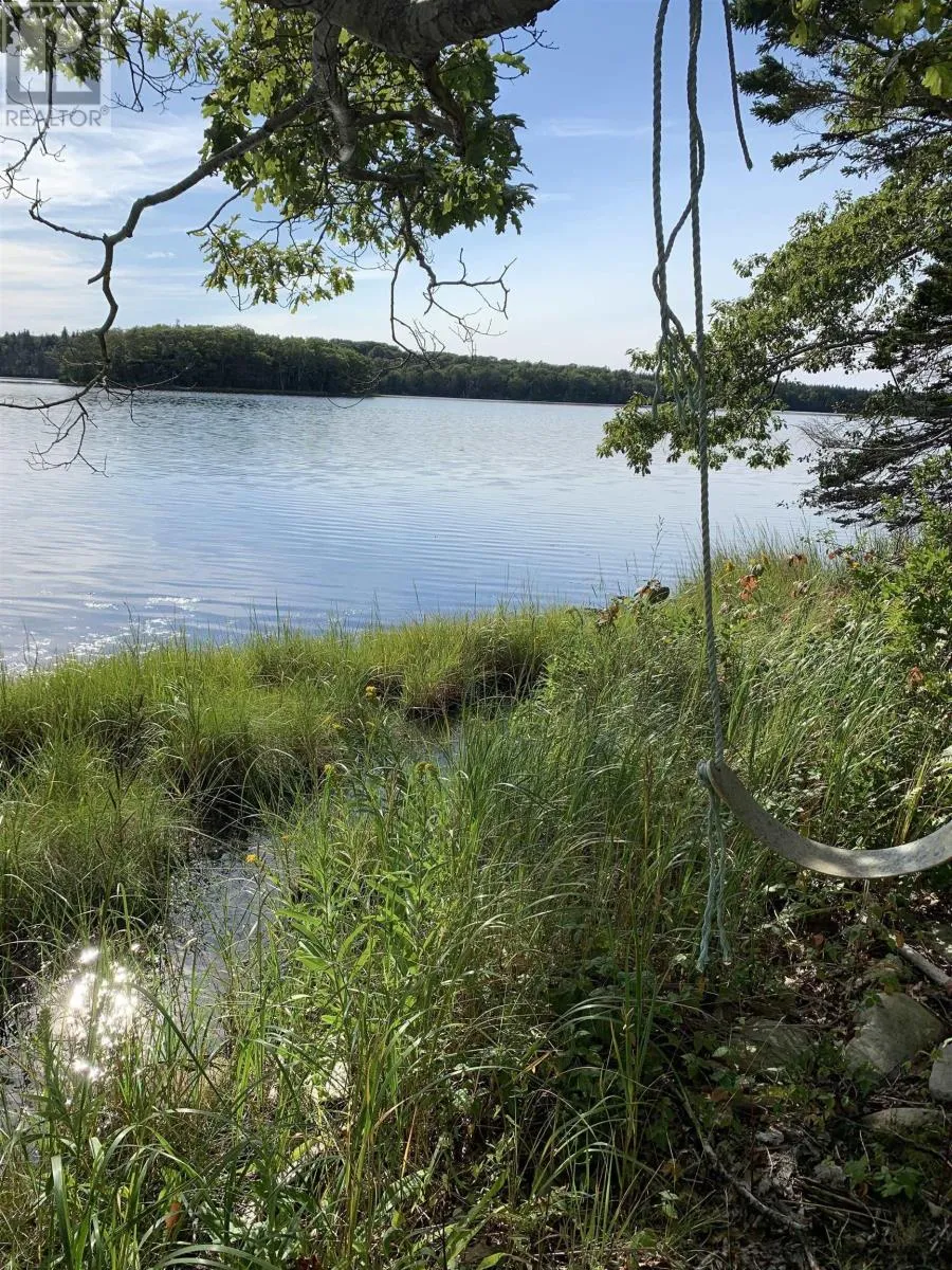 126 Belleville South Road, Tusket, Nova Scotia B0W 3M0