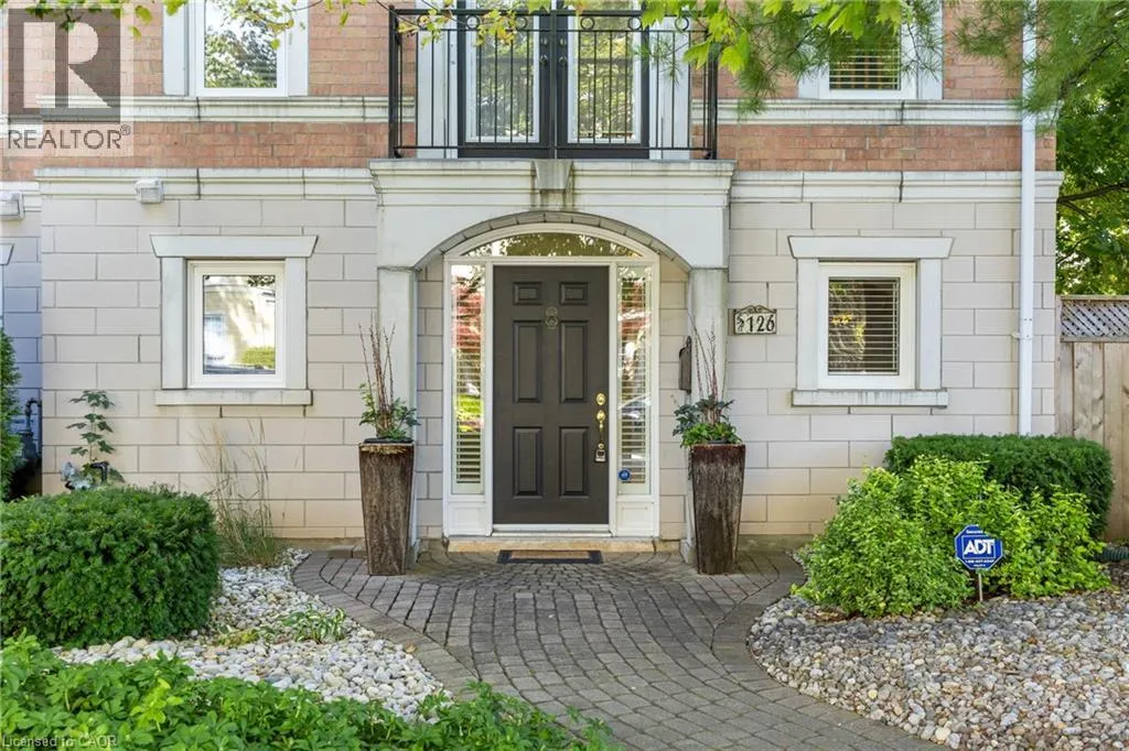 Row / Townhouse for rent: 126 Brant Street, Oakville, Ontario L6K 3X6