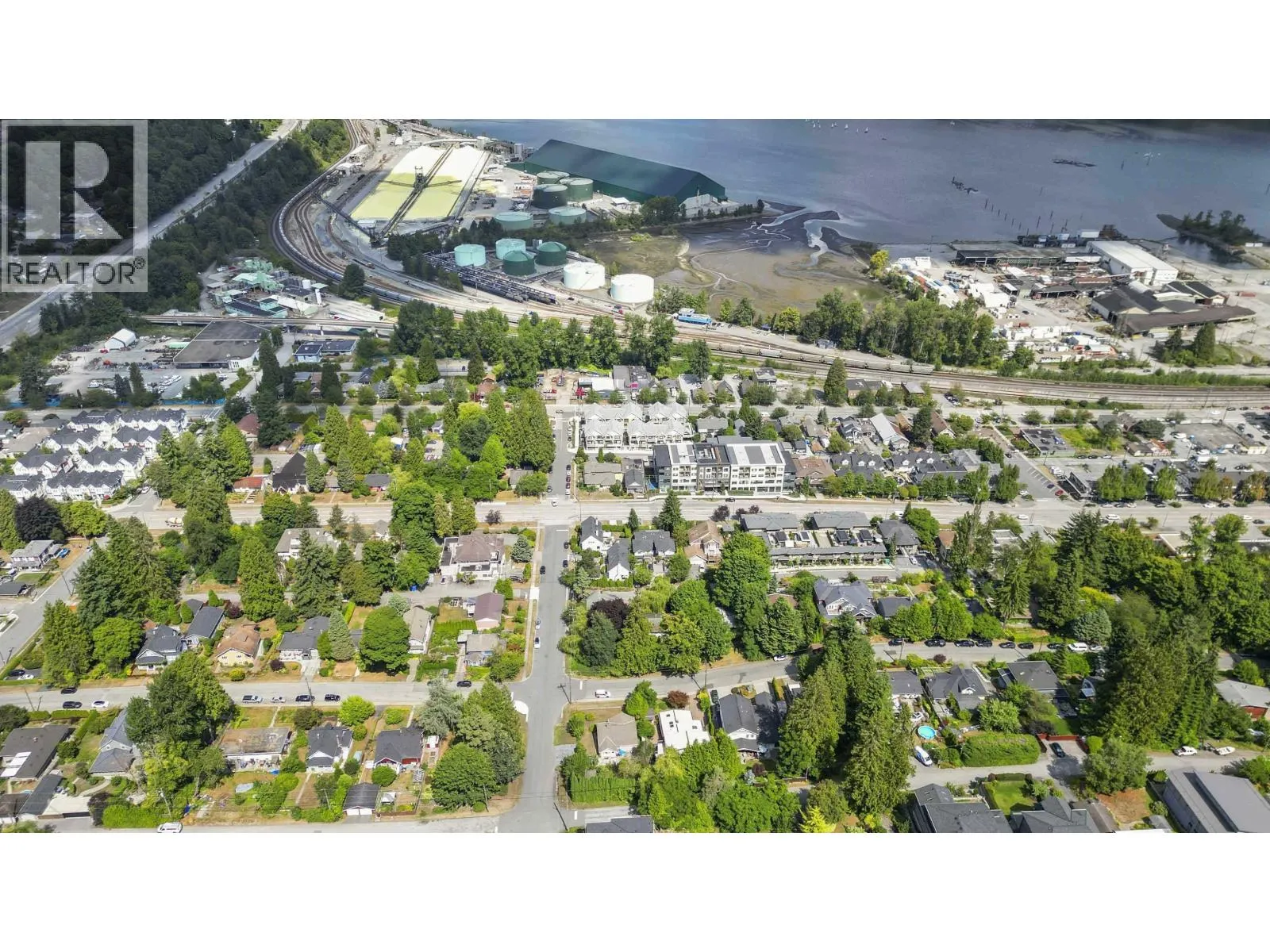 House for rent: 126 Elgin Street, Port Moody, British Columbia V3H 2M8