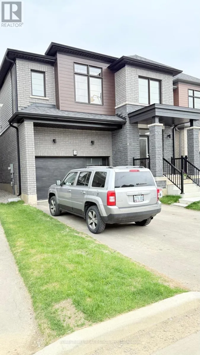 House for rent: 126 Lilac Circle, Haldimand, Ontario N3W 0H8