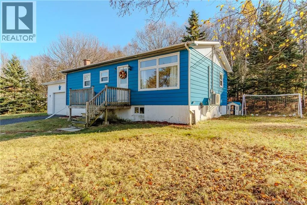 126 Vincent Road, Quispamsis, New Brunswick E2E 1S8