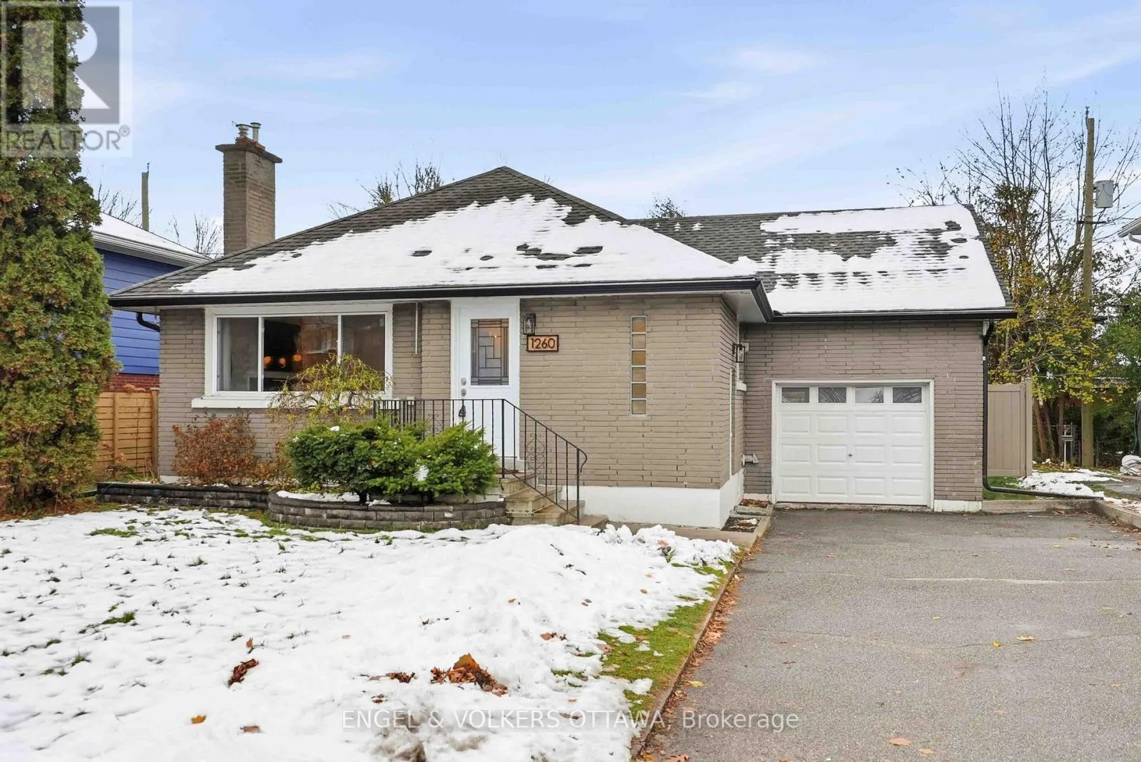 House for rent: 1260 Henry Farm Drive, Ottawa, Ontario K2C 2E2