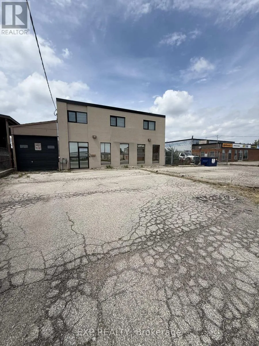 1261 Britannia Road E, Mississauga, Ontario L4W 1C7