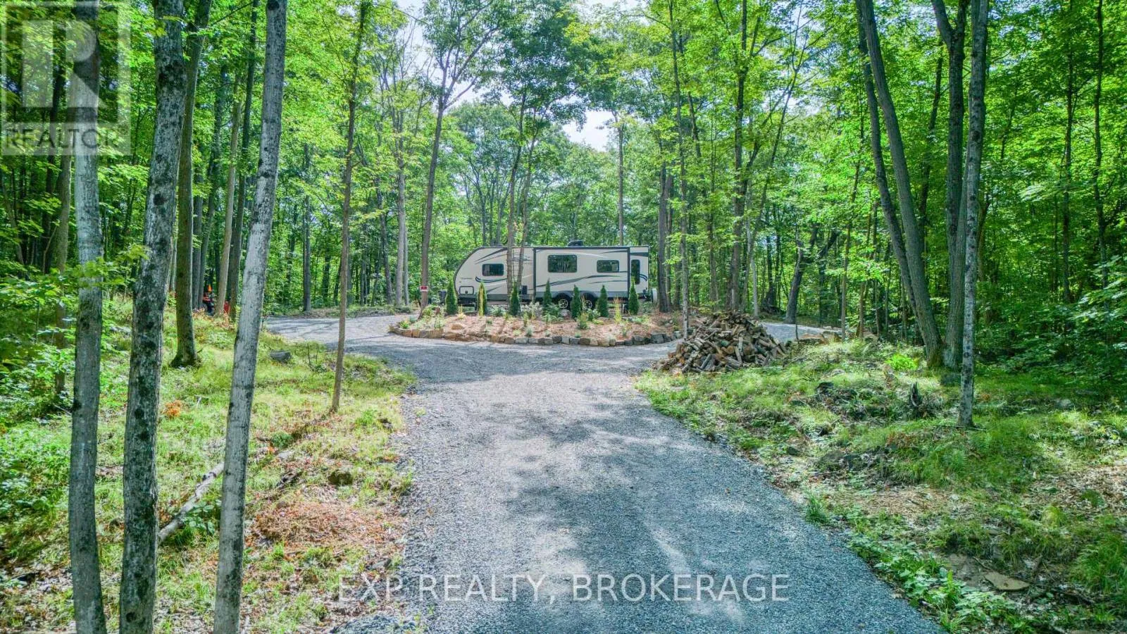 1267 Crow Lake Road, Frontenac, Ontario K0H 2B0