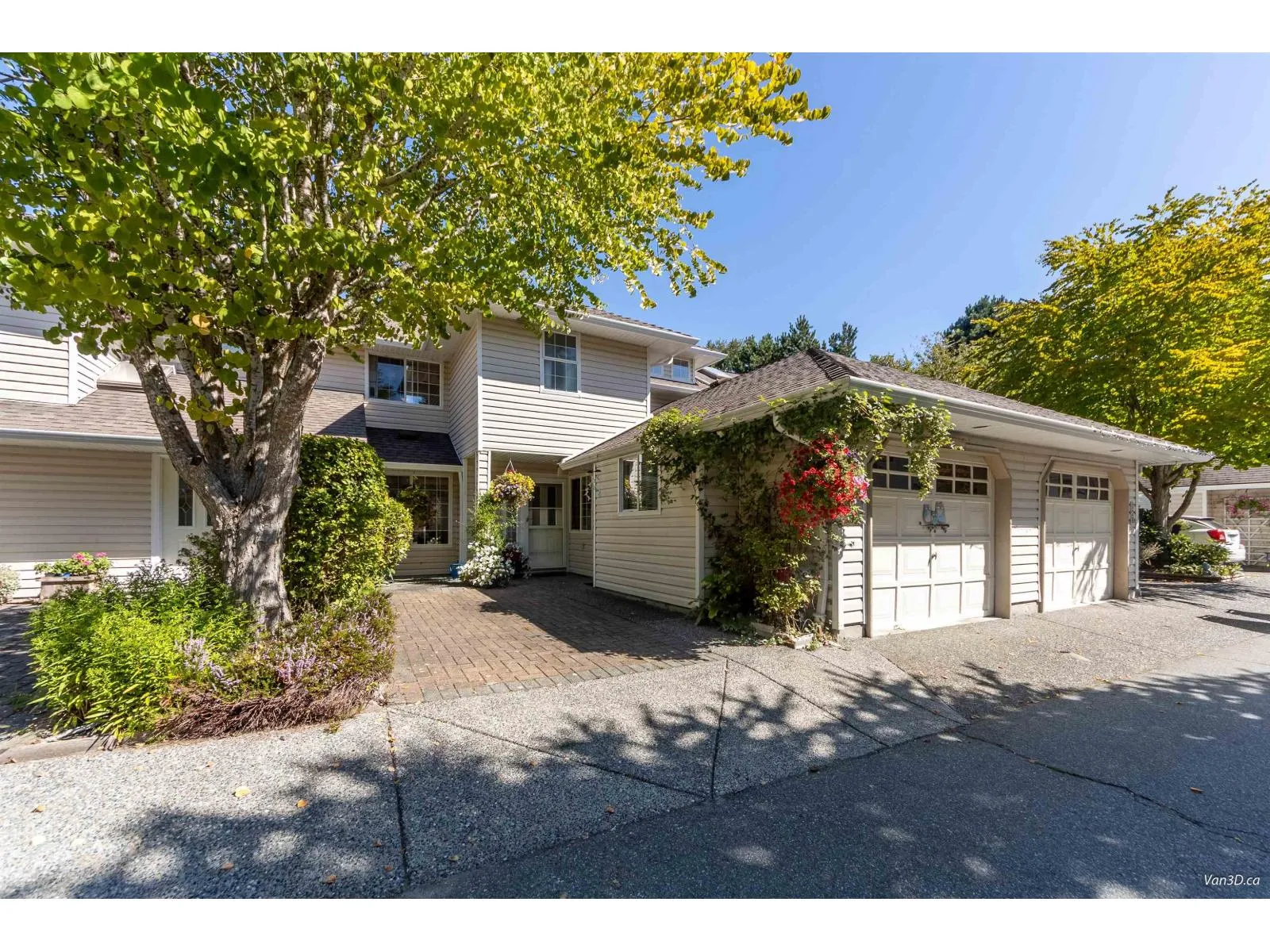 Row / Townhouse for rent: 127 12163 68 Avenue, Surrey, British Columbia V3W 1H2