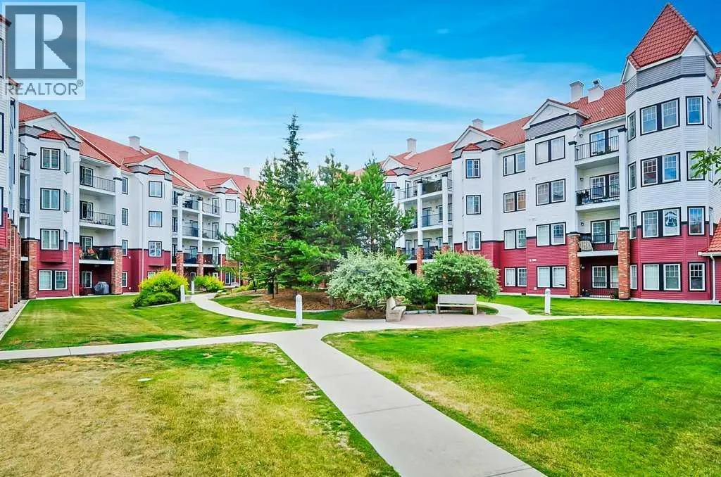 Apartment for rent: 127, 60 Royal Oak Plaza Nw, Calgary, Alberta T3G 0A7