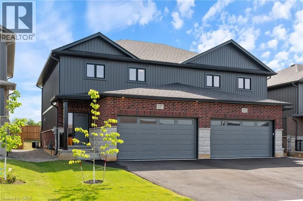 House for rent: 127 Amber Street, Waterford, Ontario N0E 1Y0