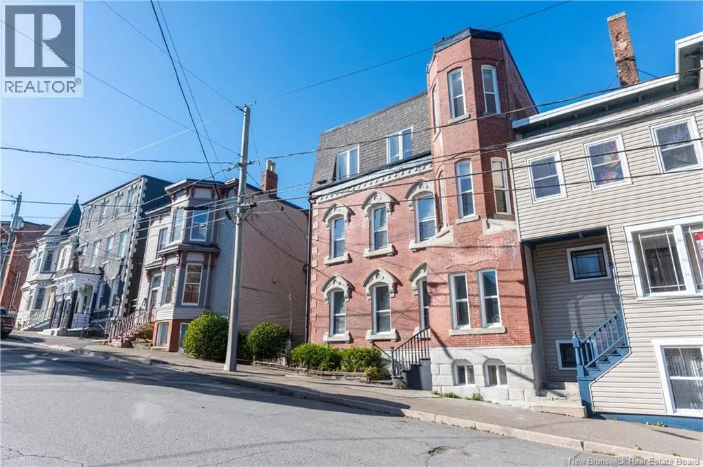 House for rent: 127 Leinster Street, Saint John, New Brunswick E2L 1J4