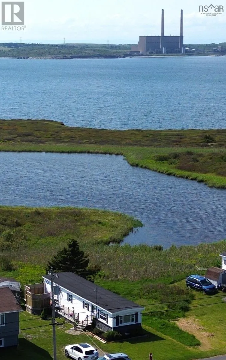 Mobile Home for rent: 127 Park Street, Dominion, Nova Scotia B1G 1R7