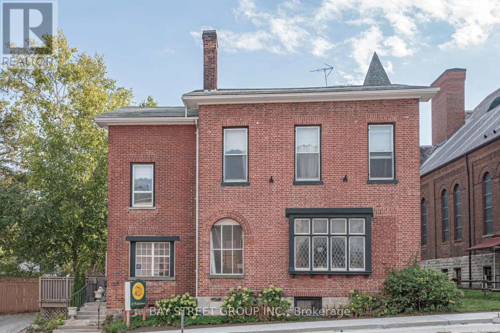 House for rent: 127 Walton Street, Port Hope, Ontario L1A 1N4