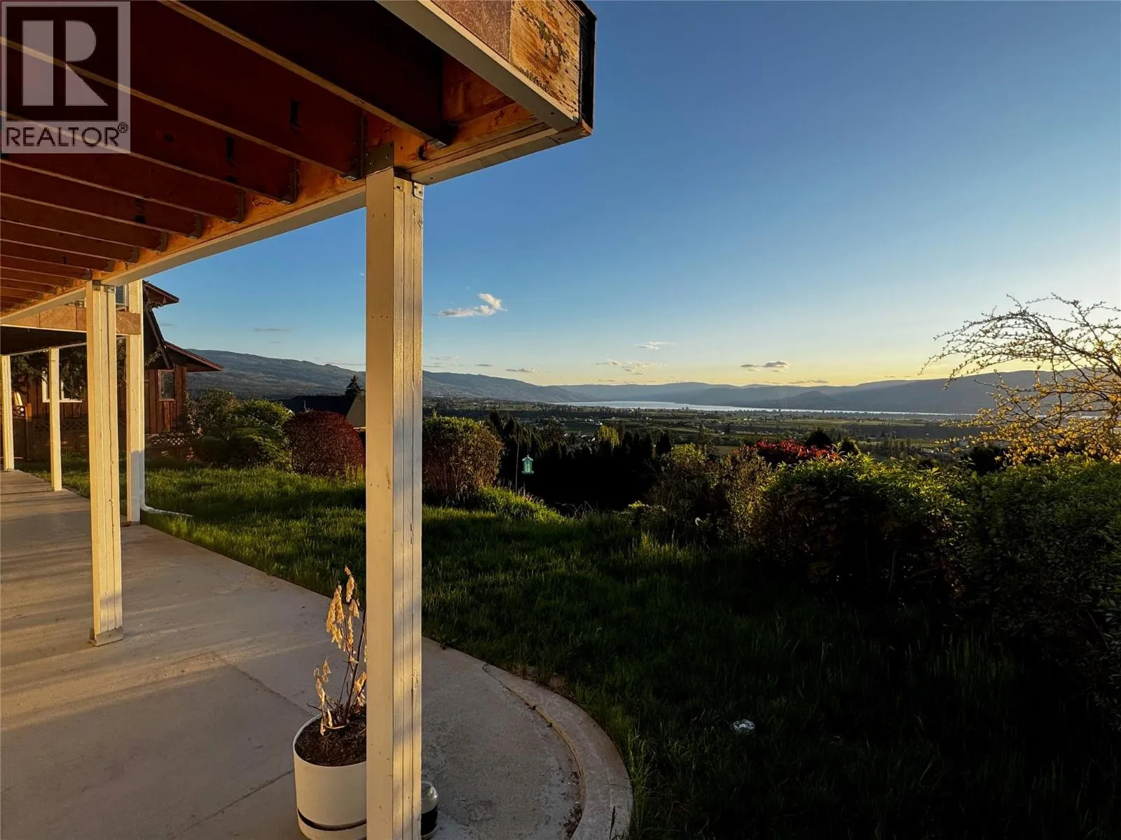 House for rent: 1270 Toovey Road, Kelowna, British Columbia V1X 6R4