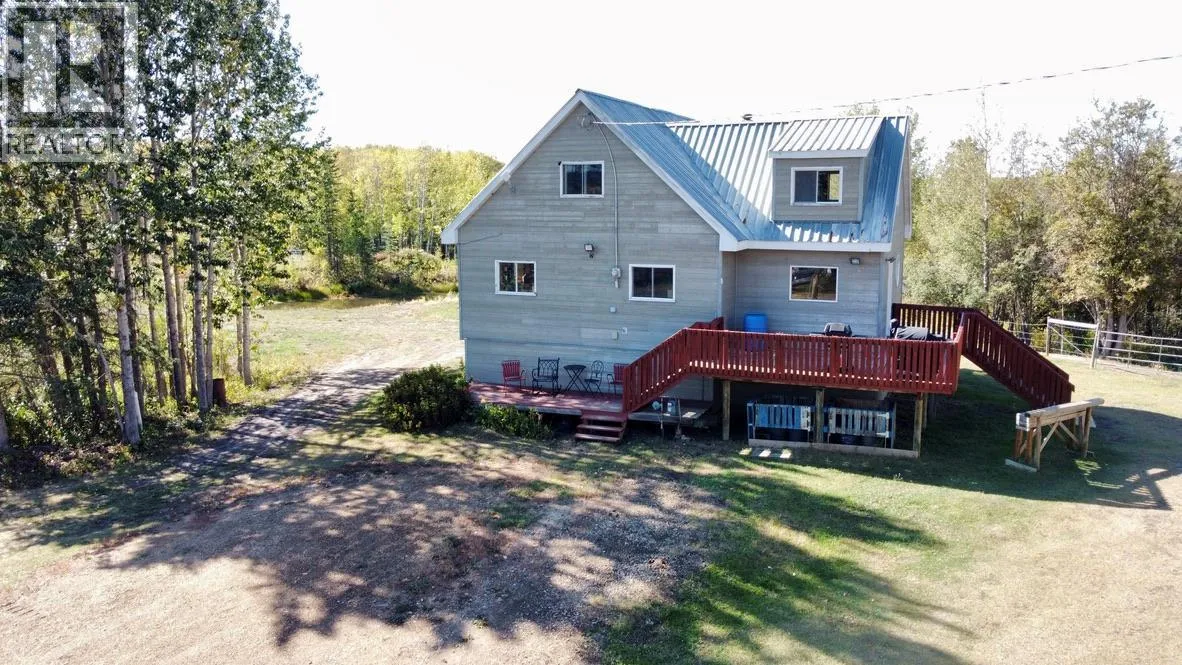 House for rent: 12705 Hwy 52 N, Dawson Creek, British Columbia V0C 1B0