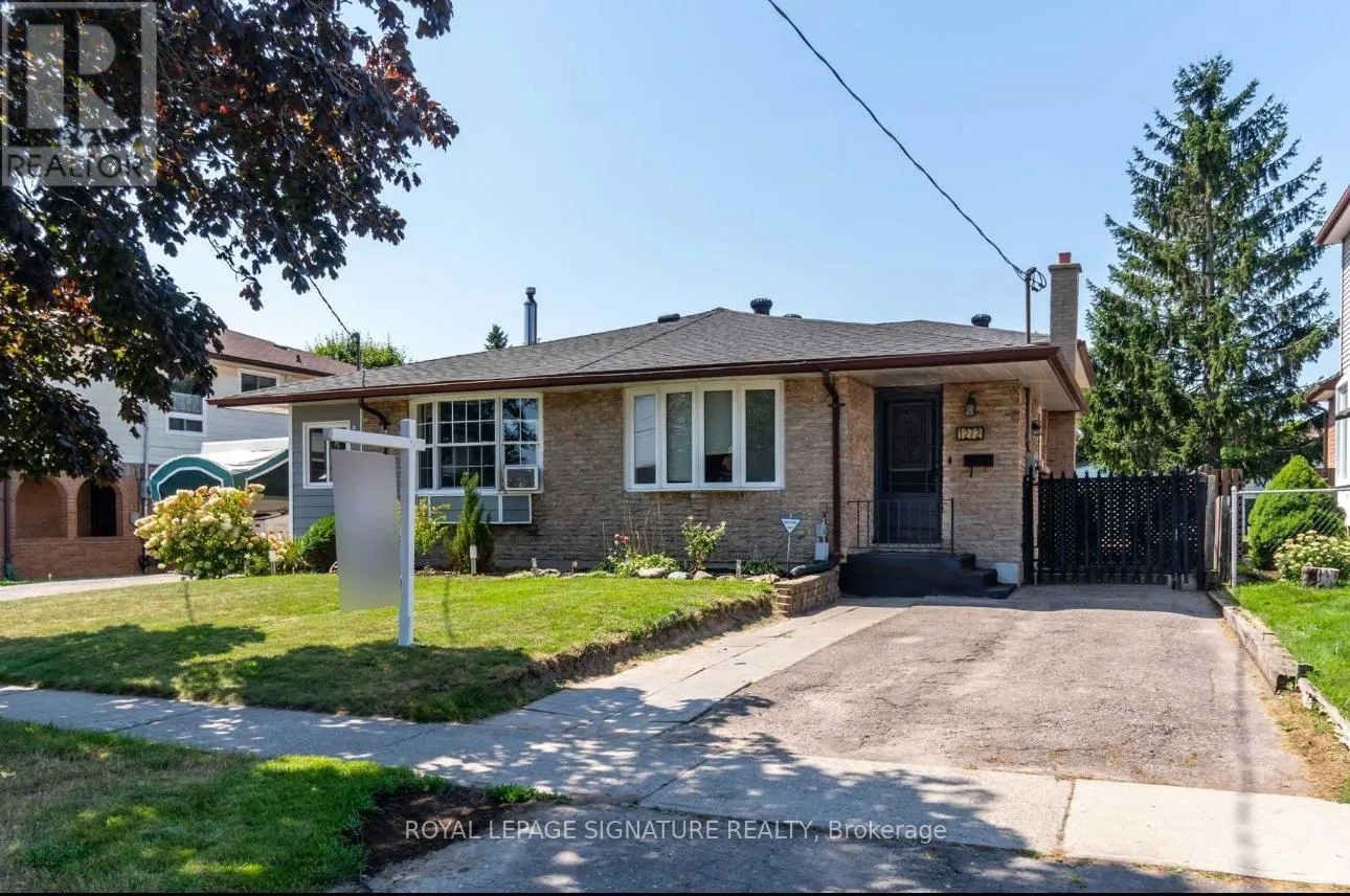 House for rent: 1272 Cedar Street, Oshawa, Ontario L1J 3S2