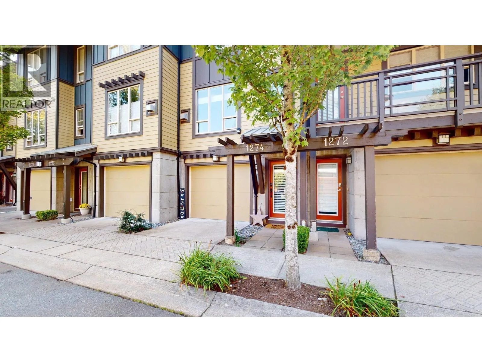 Row / Townhouse for rent: 1274 Stonemount Place, Squamish, British Columbia V8B 0R8