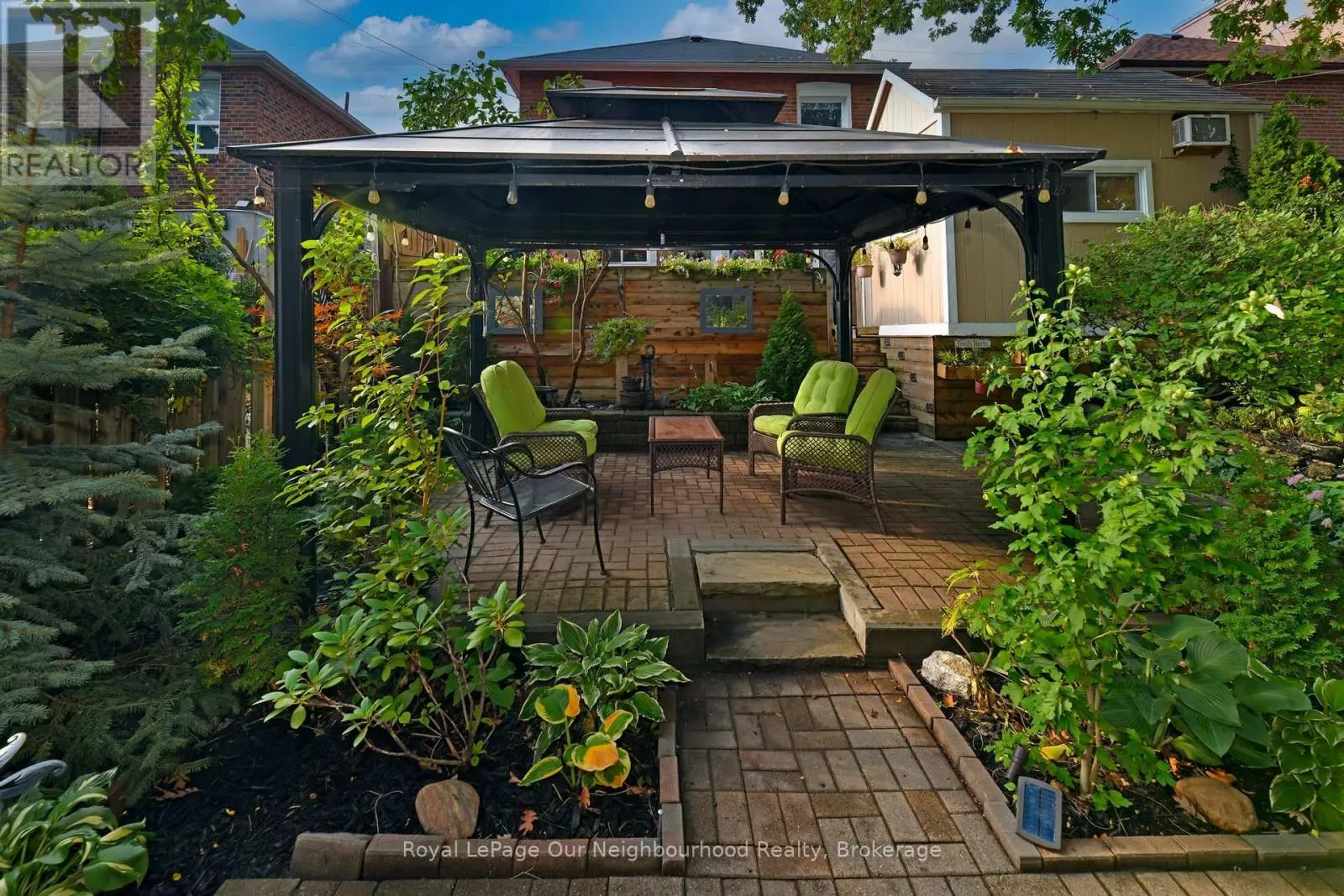 House for rent: 1275 Kingston Road, Toronto, Ontario M1N 1P4