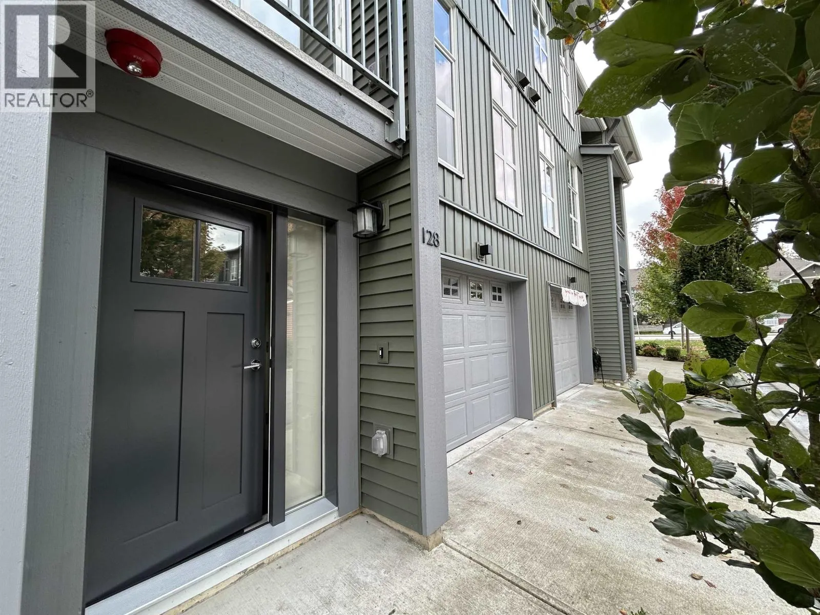 Row / Townhouse for rent: 128 24076 112 Avenue, Maple Ridge, British Columbia V2W 0K2