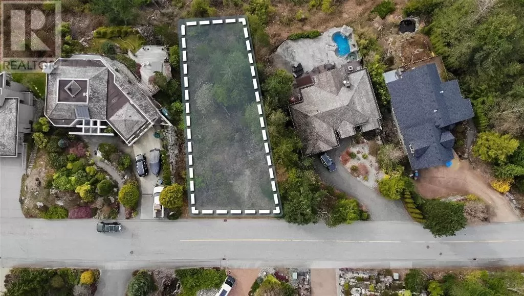 128 Furry Creek Drive, West Vancouver, British Columbia V0N 3Z2