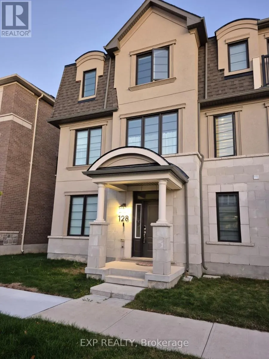 Row / Townhouse for rent: 128 Marigold Gardens, Oakville, Ontario L6H 7X7