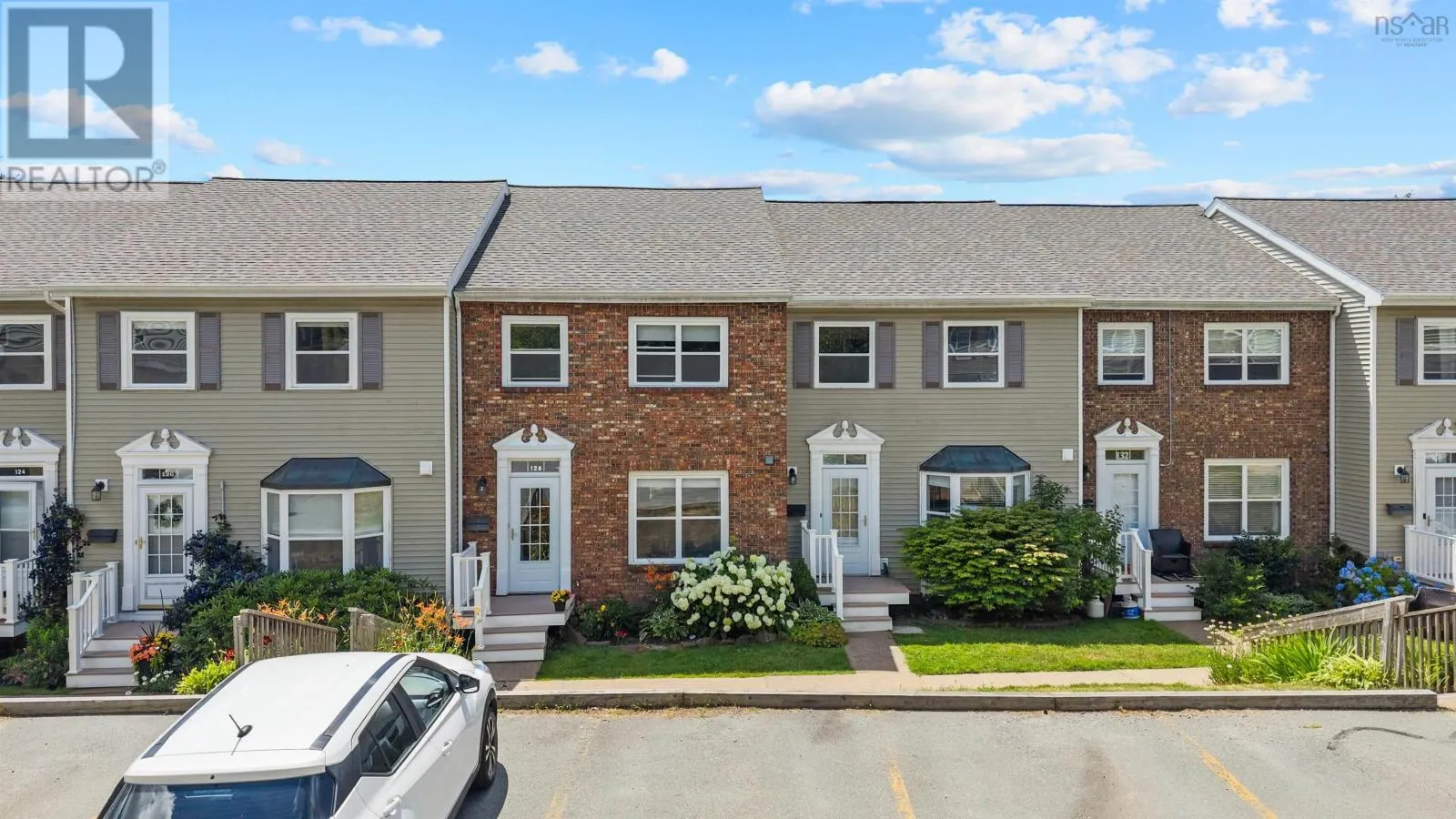 Row / Townhouse for rent: 128 Rutledge Street, Bedford, Nova Scotia B4A 1X6