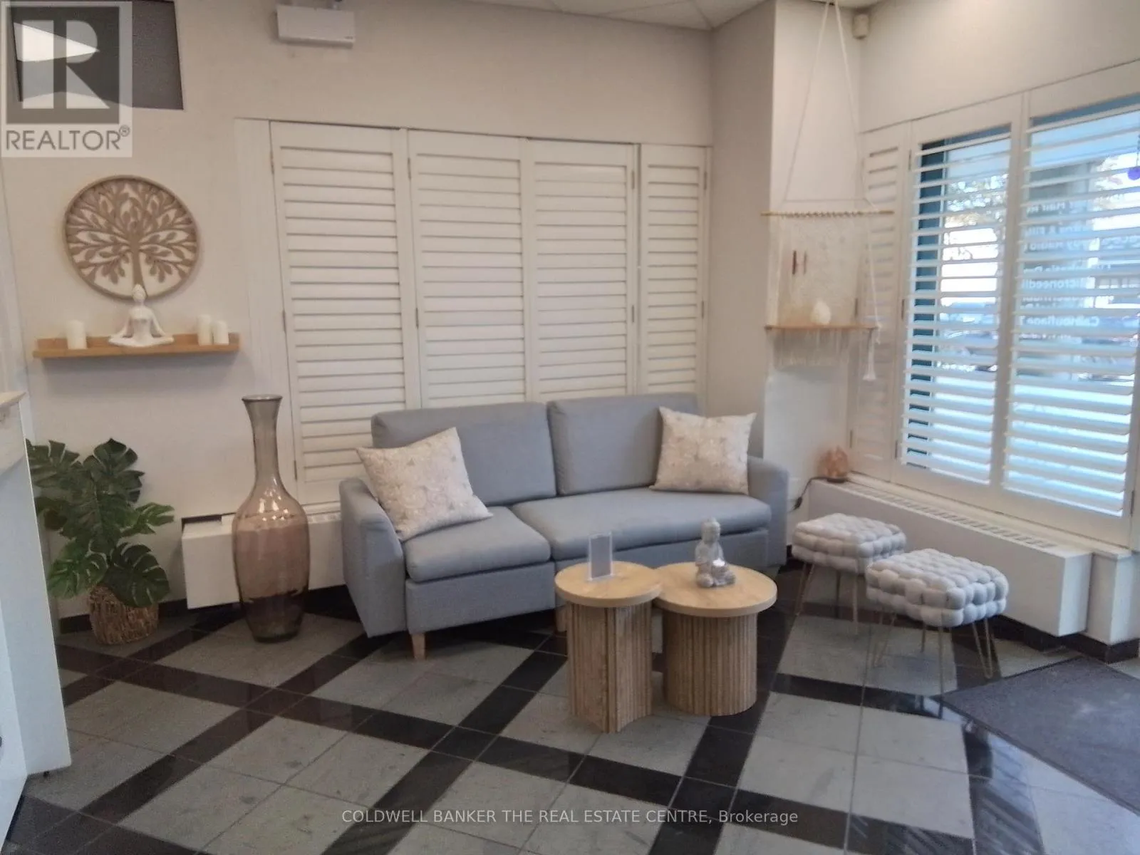 1280 Finch Street, Toronto, Ontario M3J 3K6