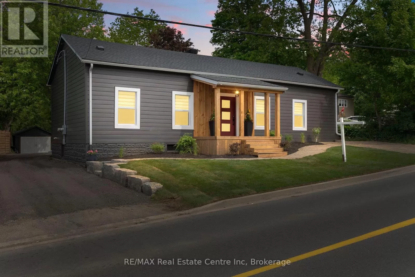 House for rent: 1283 Swan Street, North Dumfries, Ontario N0B 1E0