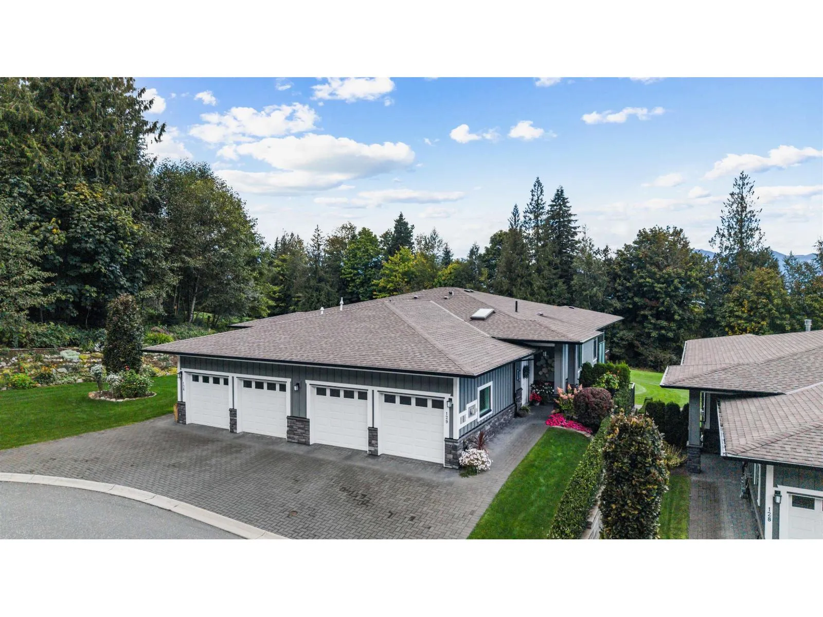 Row / Townhouse for rent: 129 51096 Falls Court|eastern Hillsides, Chilliwack, British Columbia V4Z 1K7