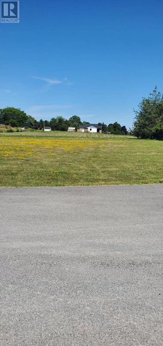 129 Bayview Drive, Greater Napanee, Ontario K7R 3K8