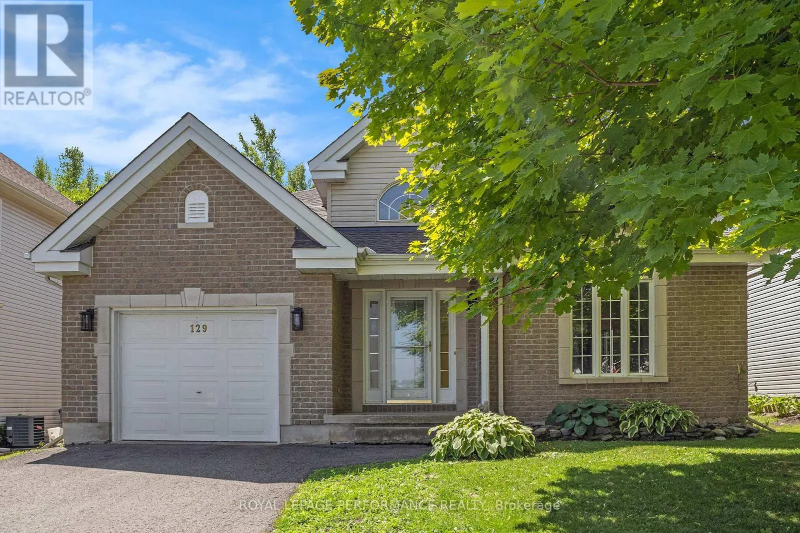 House for rent: 129 Beaumont Avenue, Clarence-Rockland, Ontario K4K 1R7