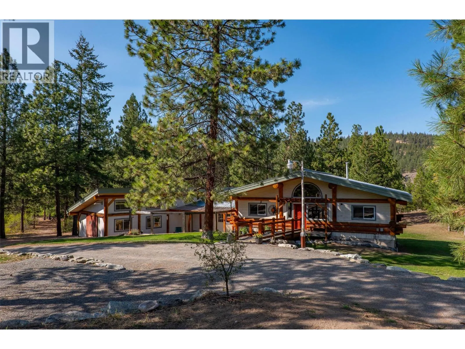 House for rent: 129 Coldwater Road, Merritt, British Columbia V1K 1B8