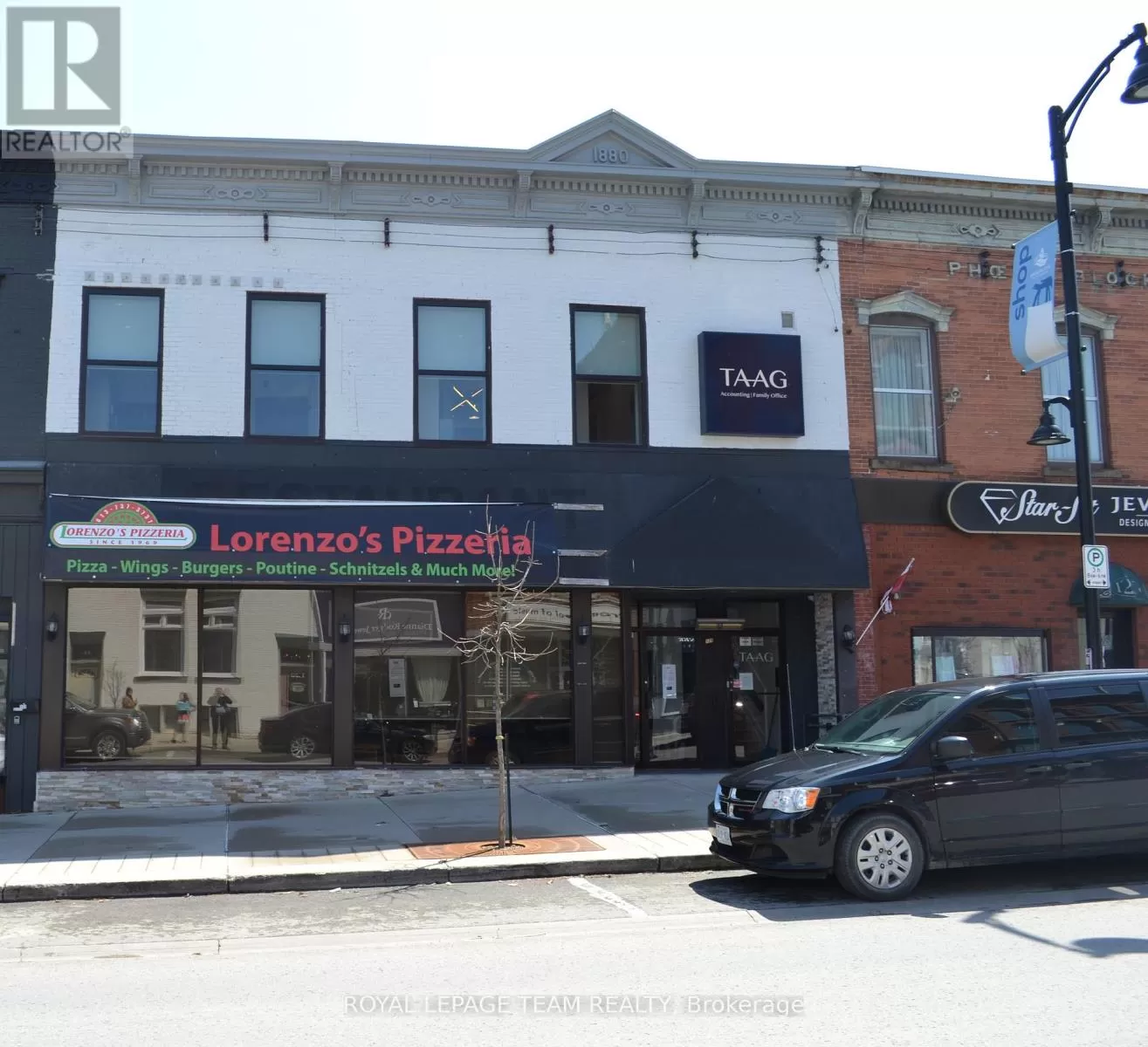 129 John Street N, Arnprior, Ontario K7S 2N5