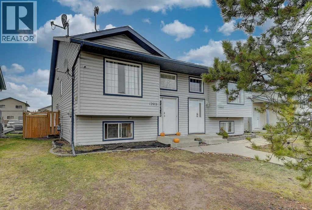 Duplex for rent: 12918 93 Street, Grande Prairie, Alberta T8X 1S5