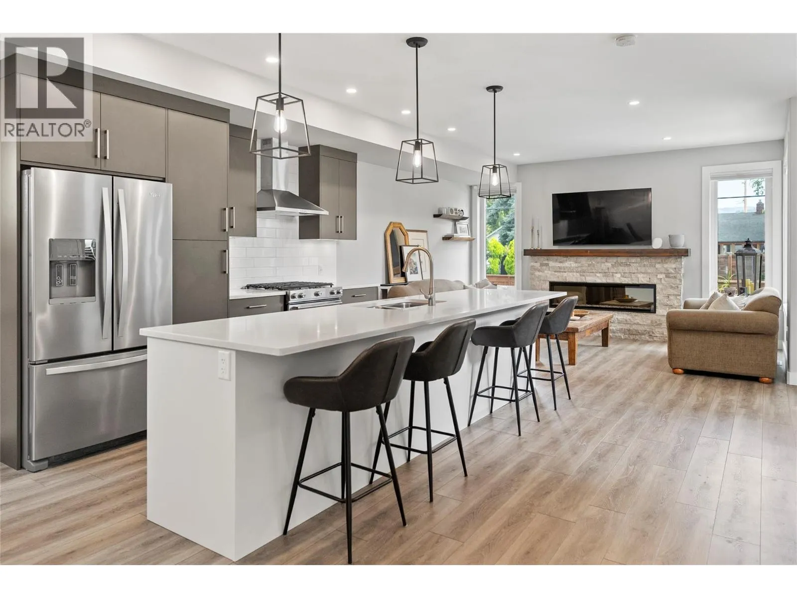 Row / Townhouse for rent: 1292 Ethel Street, Kelowna, British Columbia V1Y 2W7