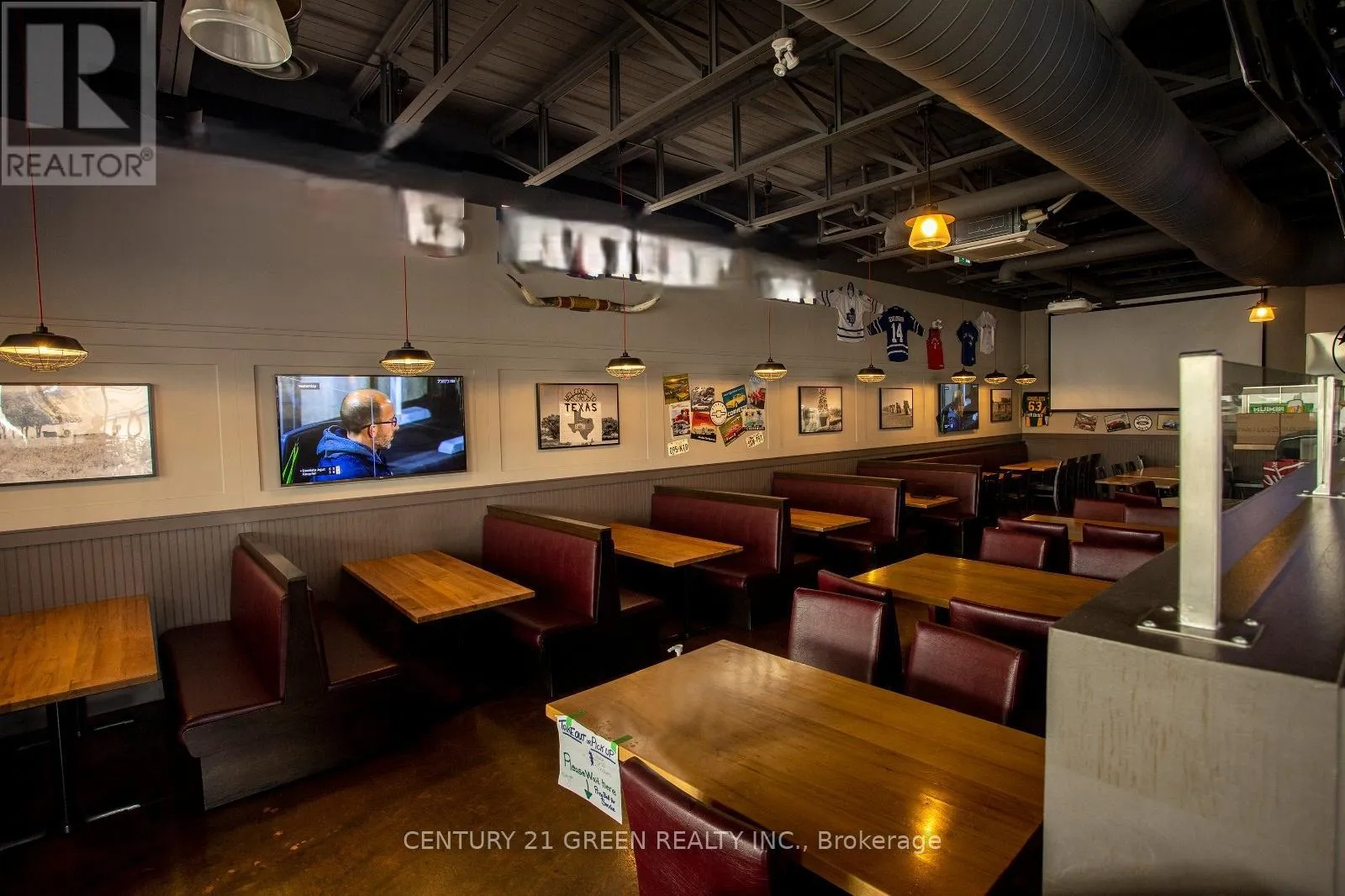 13 - 1077 North Service Road, Mississauga, Ontario L4Y 1A6