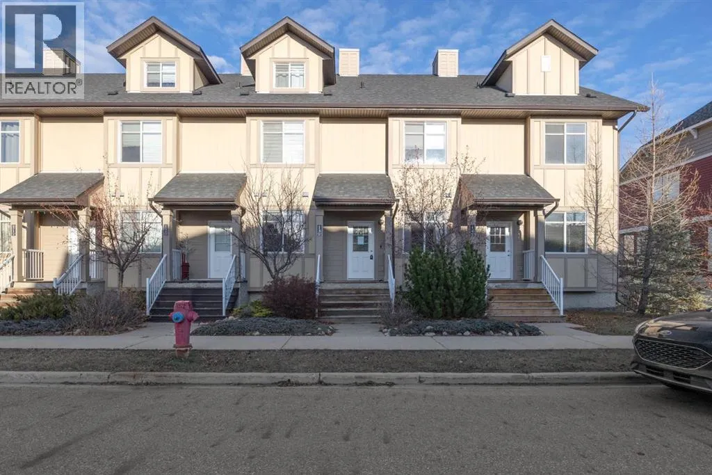 Row / Townhouse for rent: 13, 136 Fontaine Crescent, Fort McMurray, Alberta T9H 0C3