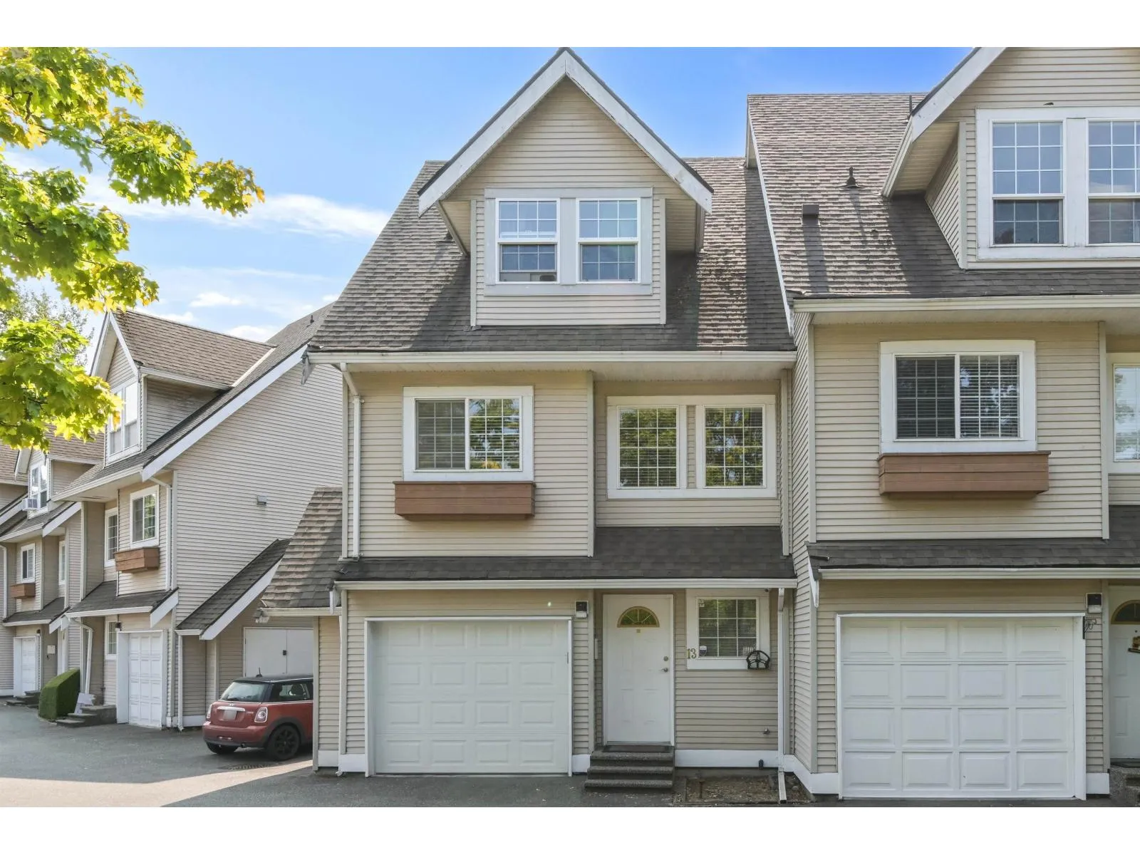 Row / Townhouse for rent: 13 19948 Willoughby Way, Langley, British Columbia V2Y 1M6