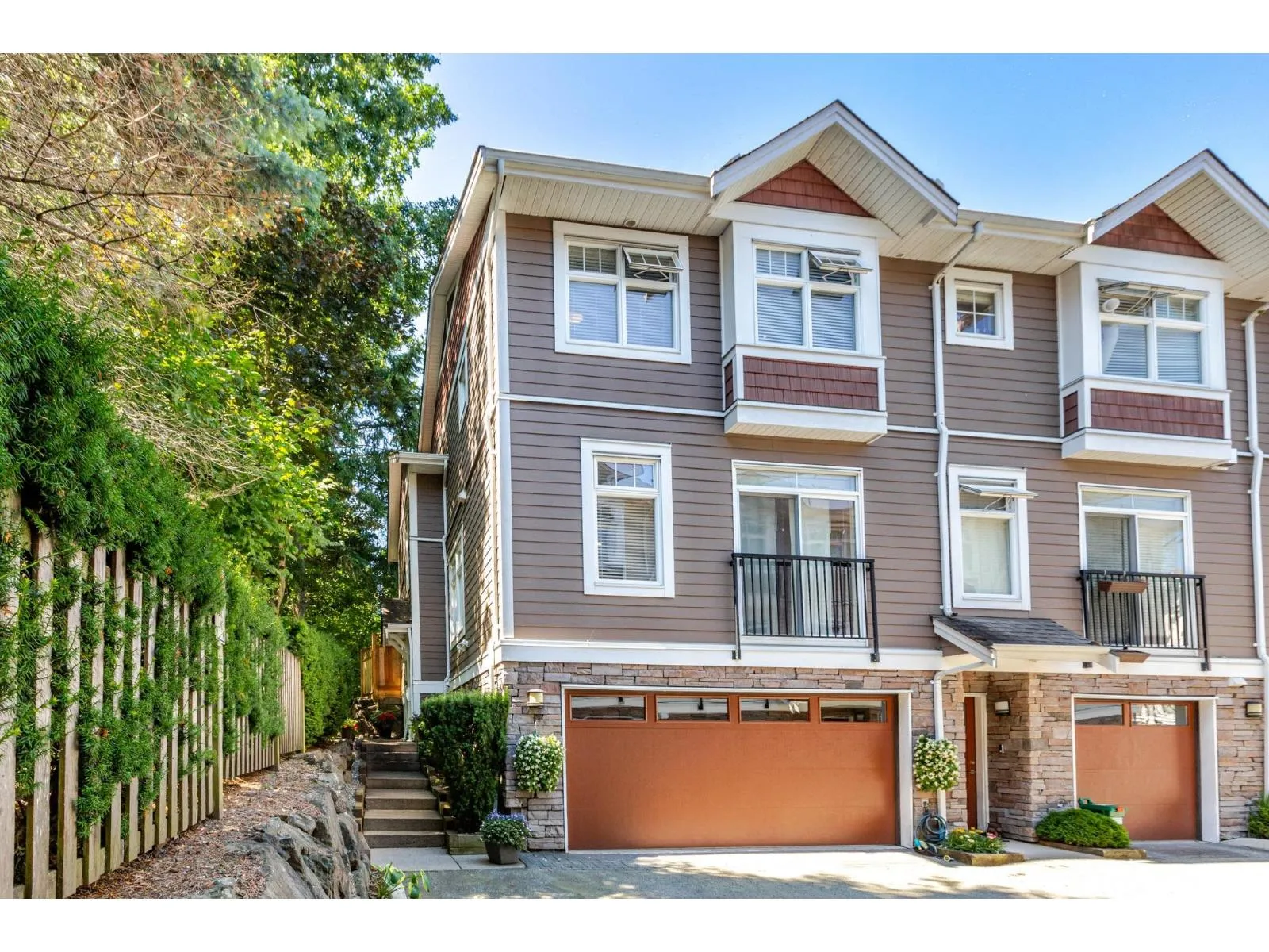 Row / Townhouse for rent: 13 2689 Parkway Drive, Surrey, British Columbia V4P 0C3