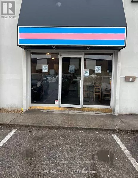 13 - 30 Baywood Road, Toronto, Ontario M9V 3Y8