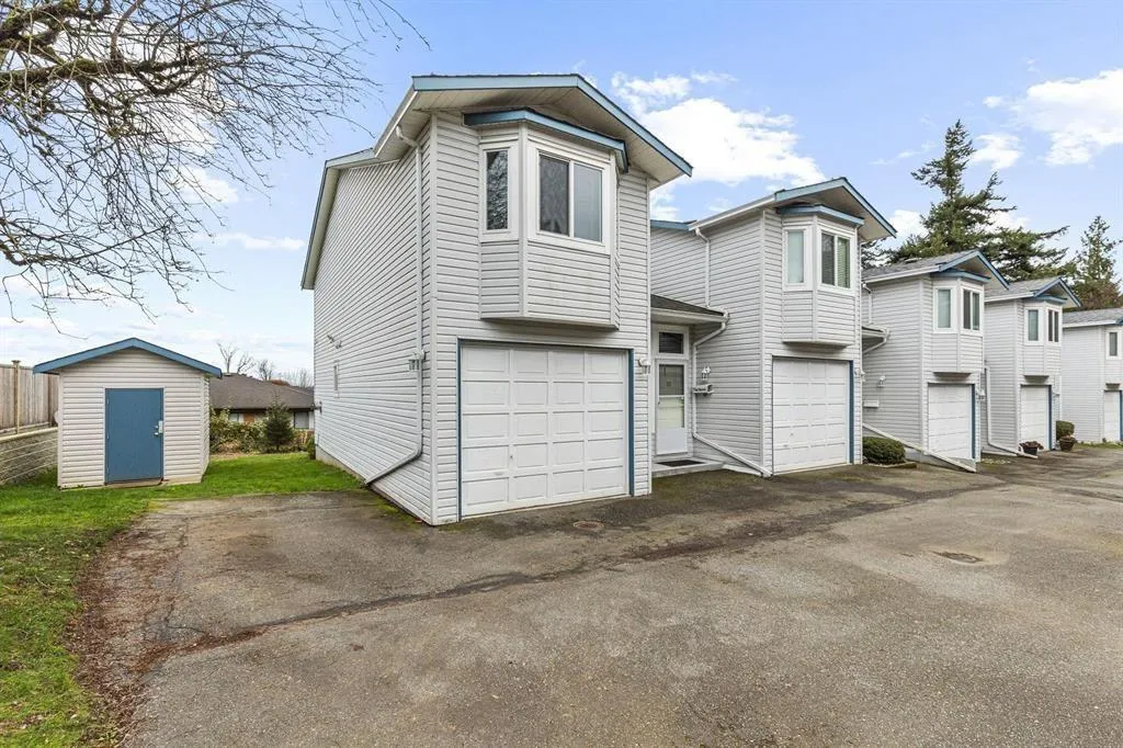 Row / Townhouse for rent: 13 32752 4 Avenue, Mission, British Columbia V2V 1R4