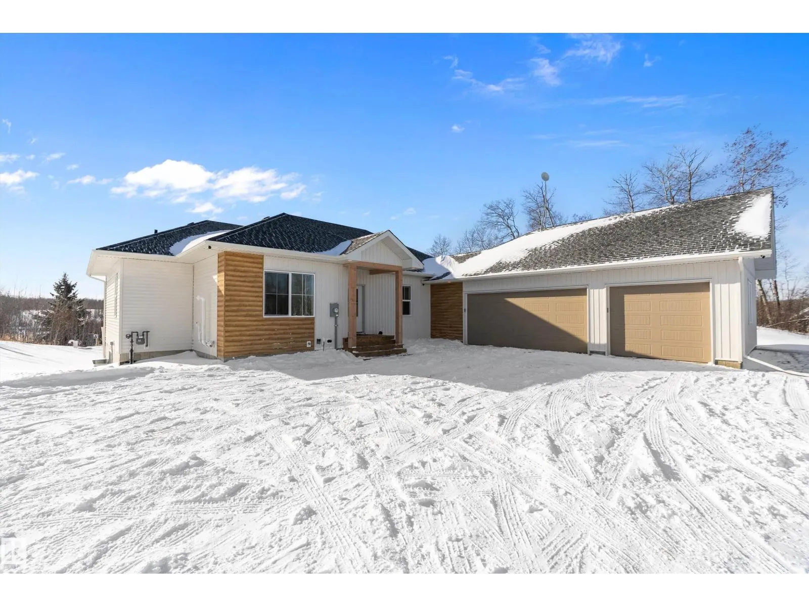 House for rent: 13 50408 Rr 203, Rural Beaver County, Alberta T0B 4J2