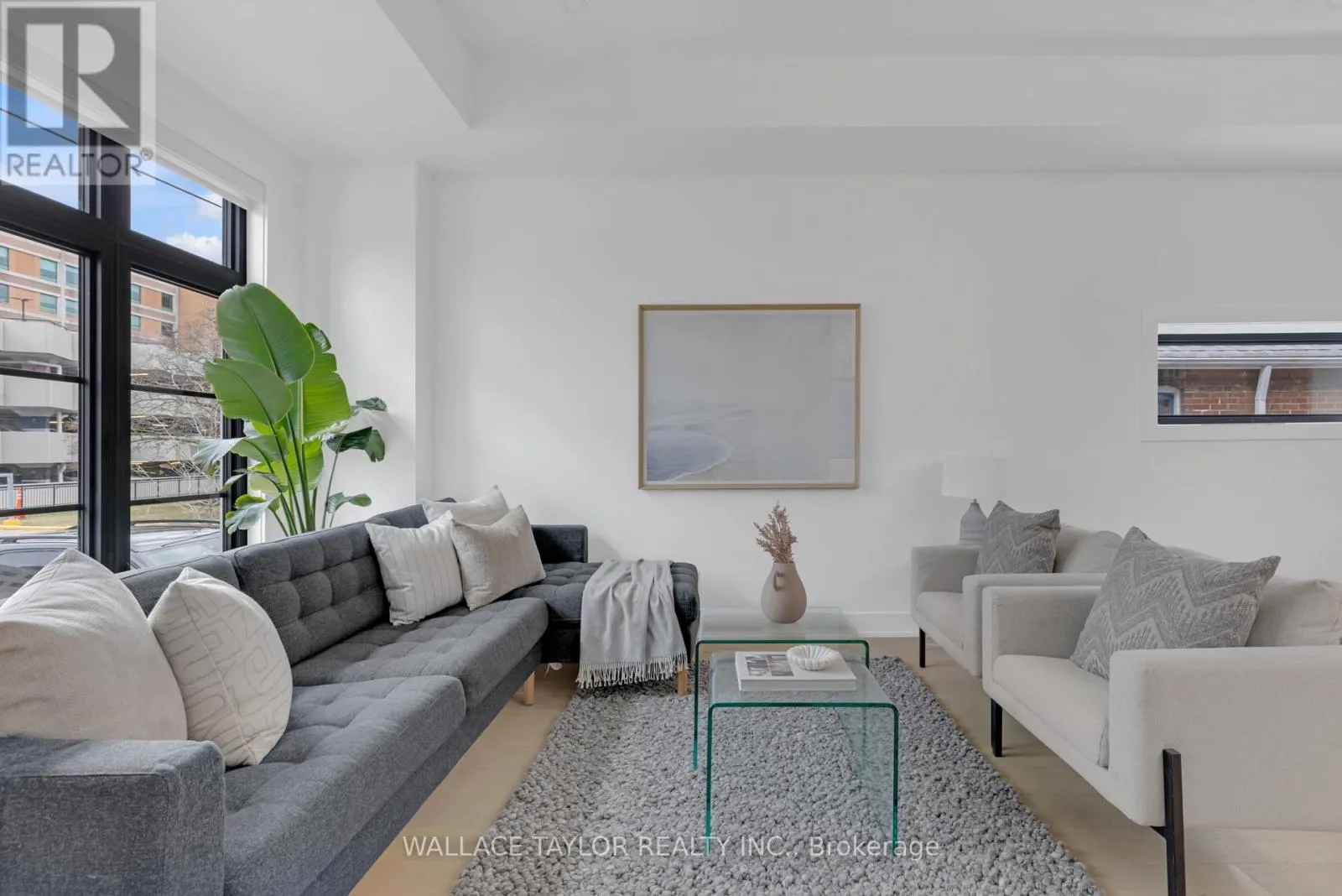 House for rent: 13 Knight Street, Toronto, Ontario M4C 3K8