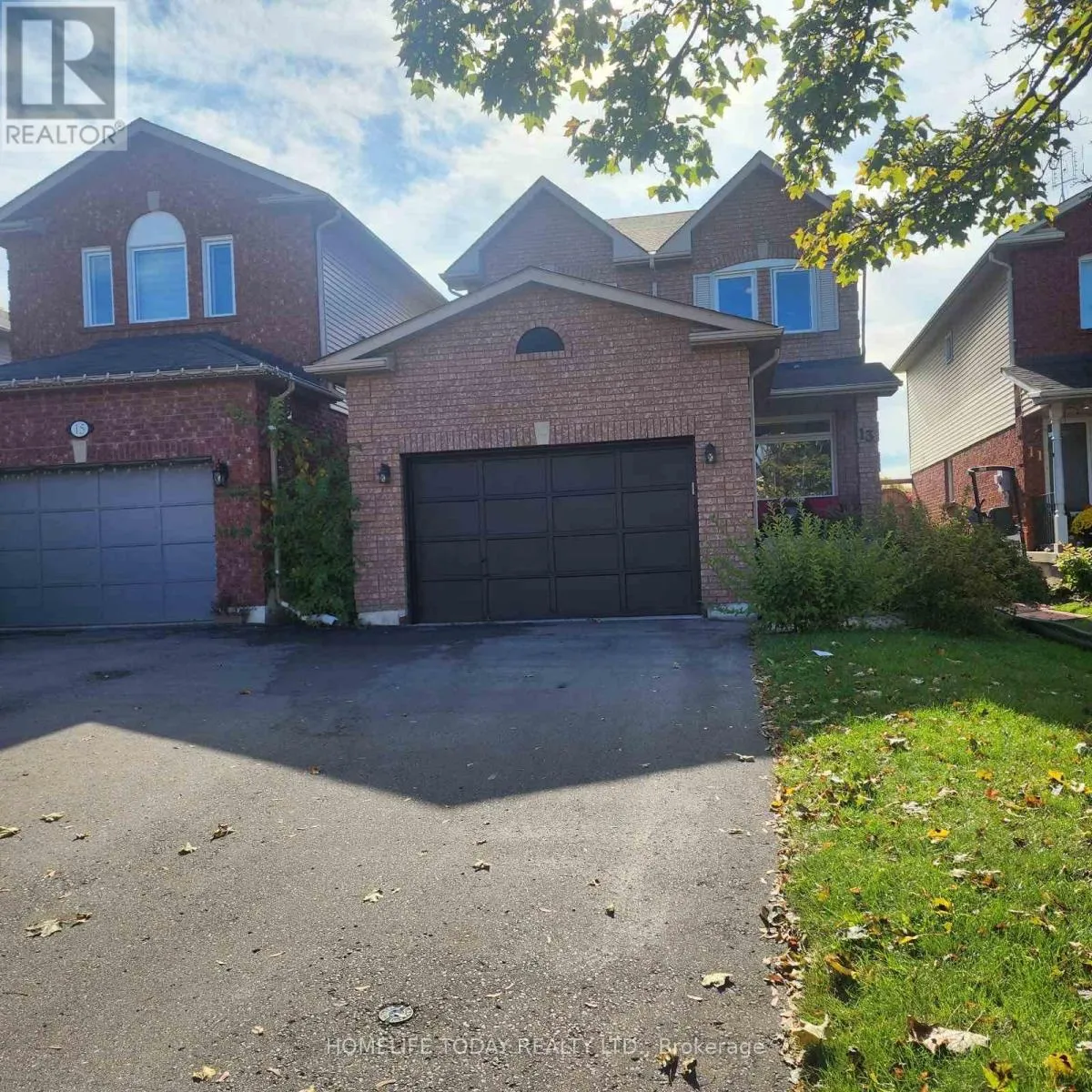 House for rent: 13 Prestonway Drive, Clarington, Ontario L1C 4S8