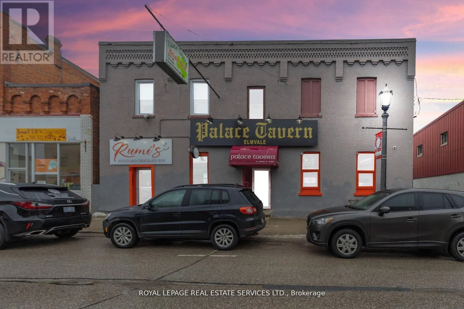 13 Queen Street, Springwater, Ontario L0L 1P0