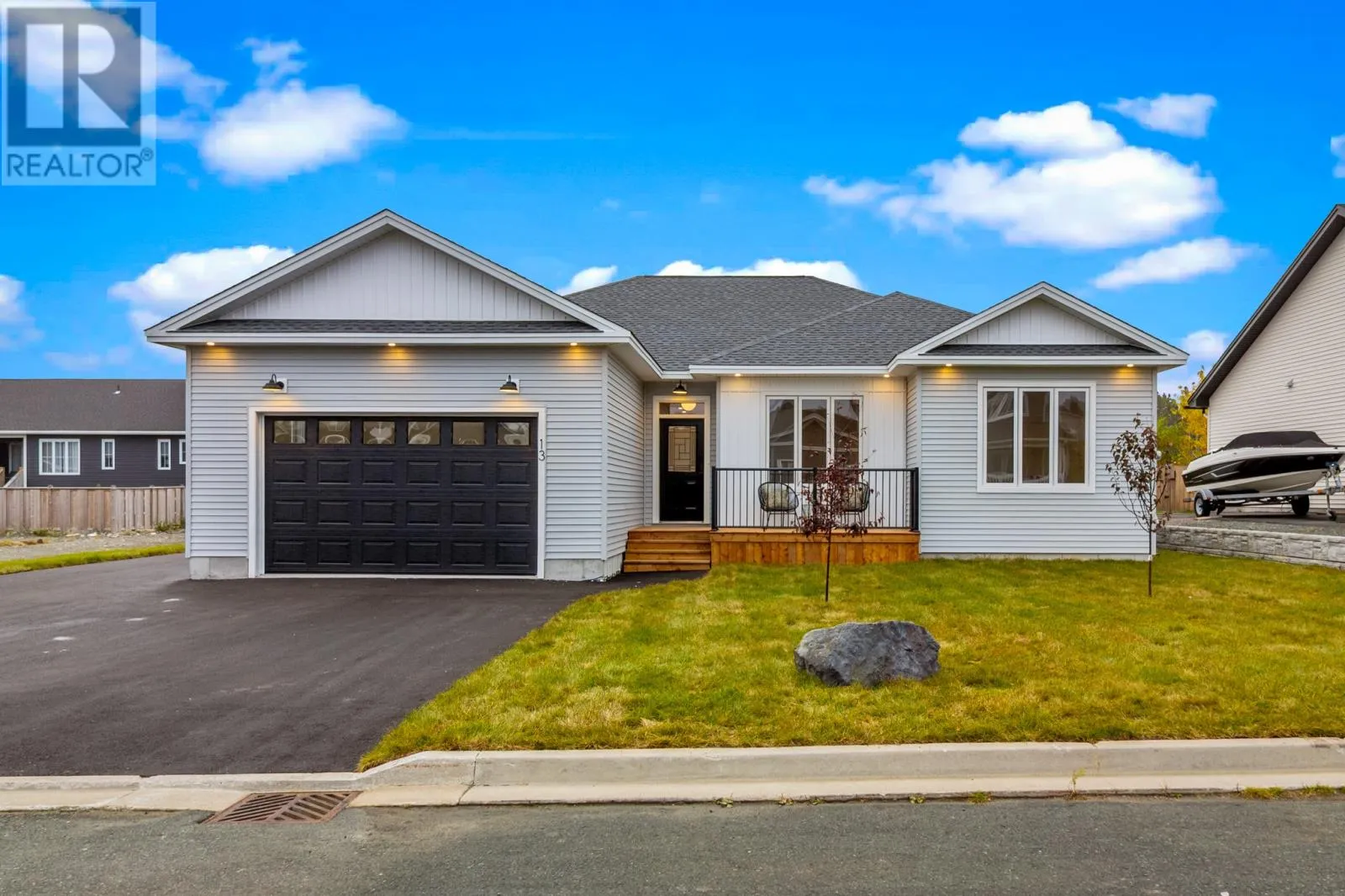 House for rent: 13 Sandstone Street, Conception Bay South, Newfoundland & Labrador A1W 0H2