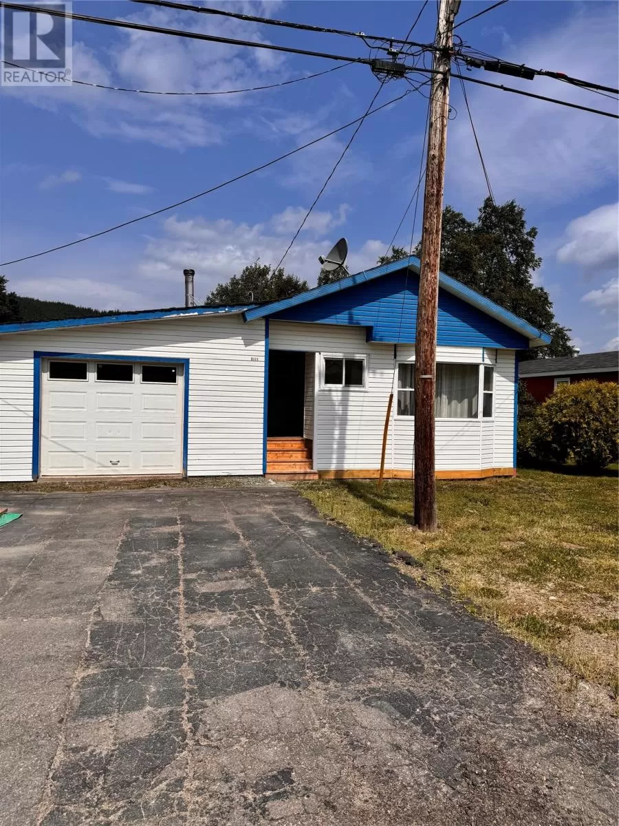 House for rent: 13 South Shore Drive, Baie Verte, Newfoundland & Labrador A0K 1B0