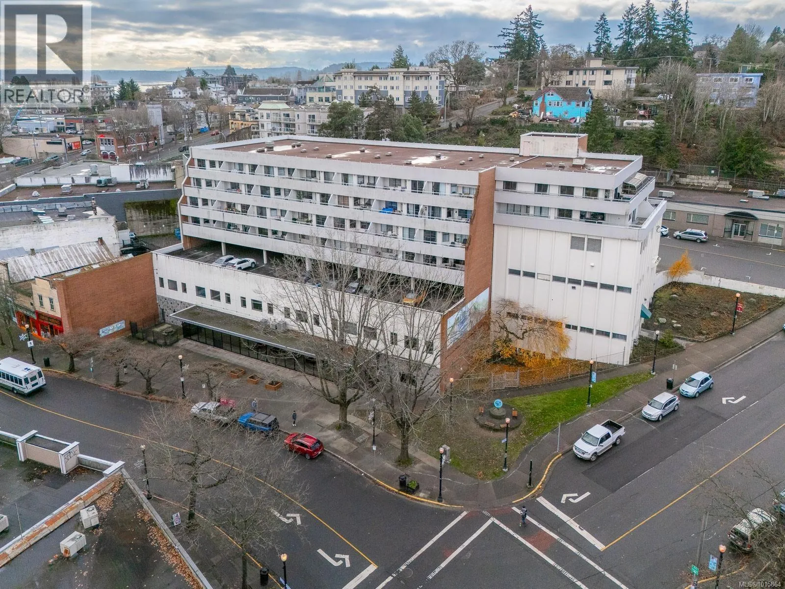 Offices for rent: 13 Victoria Cres, Nanaimo, British Columbia V9R 5B9