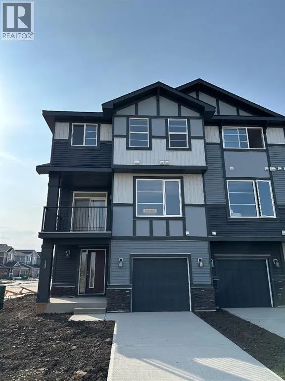 Row / Townhouse for rent: 13 Waterford Glen, Chestermere, Alberta T1X 2T8